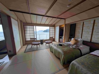 PXL_20251031_050422759.jpg PXL_20251031_050422759.jpg