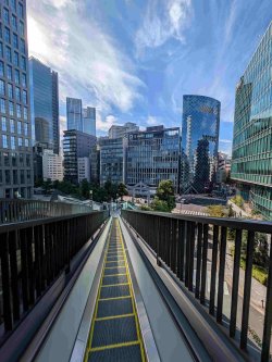 PXL_20251104_010453172.jpg PXL_20251104_010453172.jpg