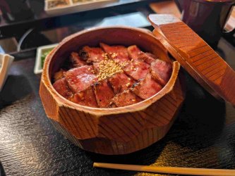 PXL_20251104_022108183.jpg PXL_20251104_022108183.jpg