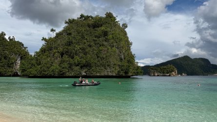 IMG_E0777.JPG IMG_E0777.JPG