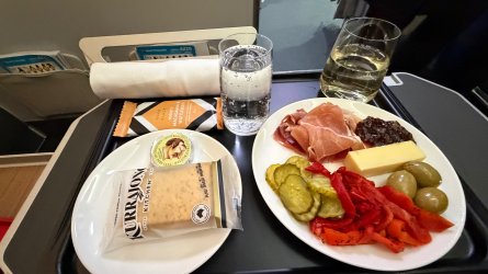 IMG_3549.jpeg IMG_3549.jpeg