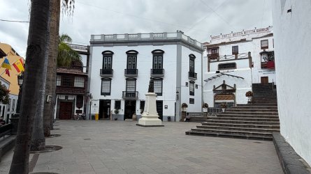 IMG_4844.JPEG IMG_4844.JPEG