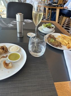 IMG_9936.jpeg IMG_9936.jpeg