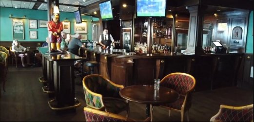 Henrys Pub.jpg