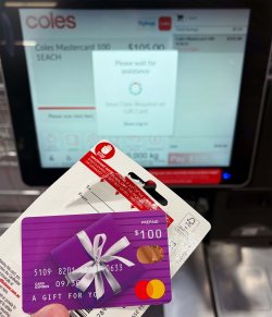 coles-mastercard-tampering.jpg coles-mastercard-tampering.jpg