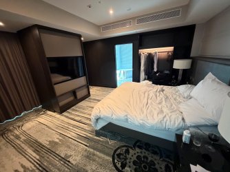 Bedroom1.jpg