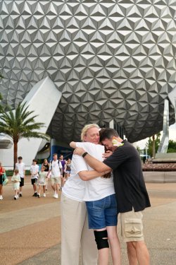 2026_08_20___Epcot___Epcot_entrance_10(rev 0).jpg 2026_08_20___Epcot___Epcot_entrance_10(rev 0).jpg