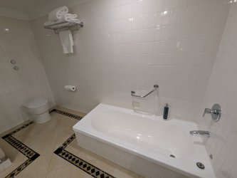 Parmelia - Room 4.jpg