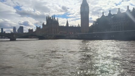 148.jpg