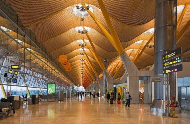 madrid-airport-2547985021.jpg