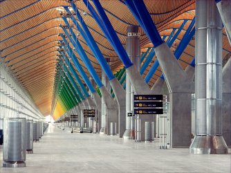 metalocus_airport_t4_10-1170679375.jpg