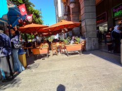 Tunis Place de la France 3.jpg