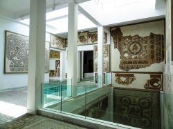 Tunis Bardo mosiac gallery 1.jpg