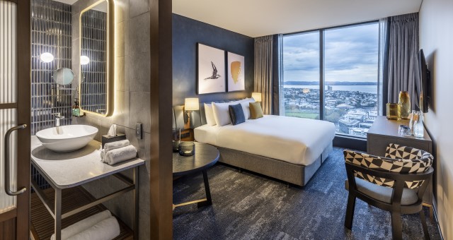 www.hotelmanagement.com.au