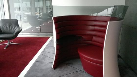 hkg-cscabinlounge1.jpg