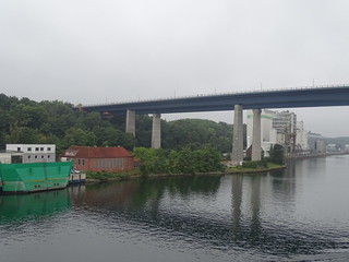 29424692201_71d0d94918_n.jpg
