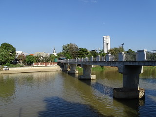 32066634221_407d4b1108_n.jpg