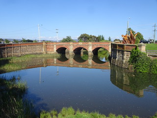 26576075549_58d238ef80_n.jpg