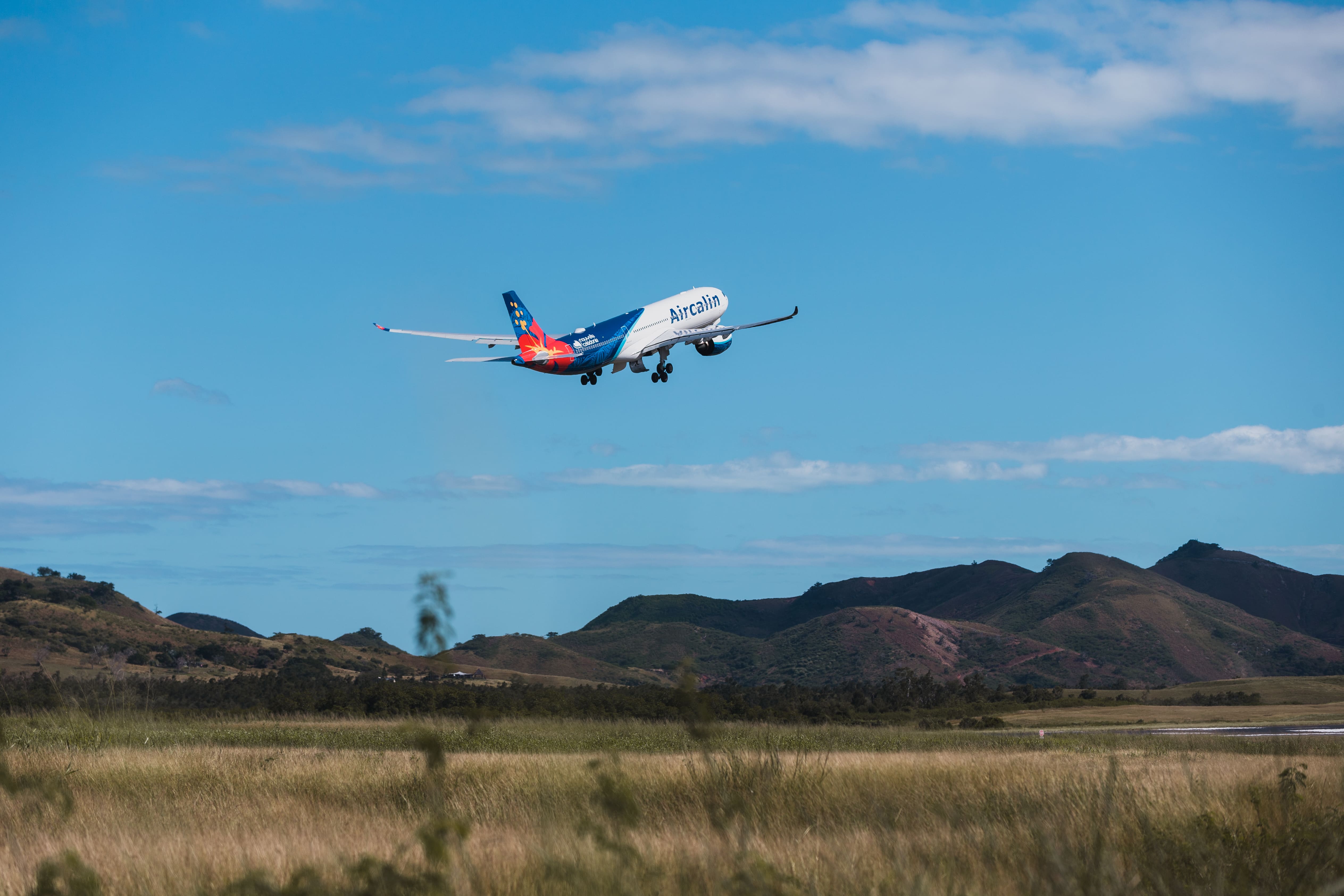 www.aircalin.com.au