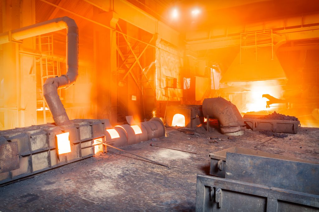 www.mining.com