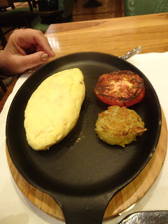 42010051114_baedc416cd_n.jpg
