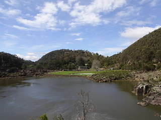 23575941988_37c9aaf9ab_n.jpg