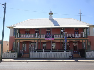 43692365681_5773c70dfa_n.jpg