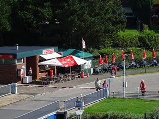 29215767660_647caef8fc_n.jpg
