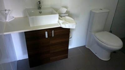 RPD-UPSTAIRSBATH_zps8ad8f7b0.jpg