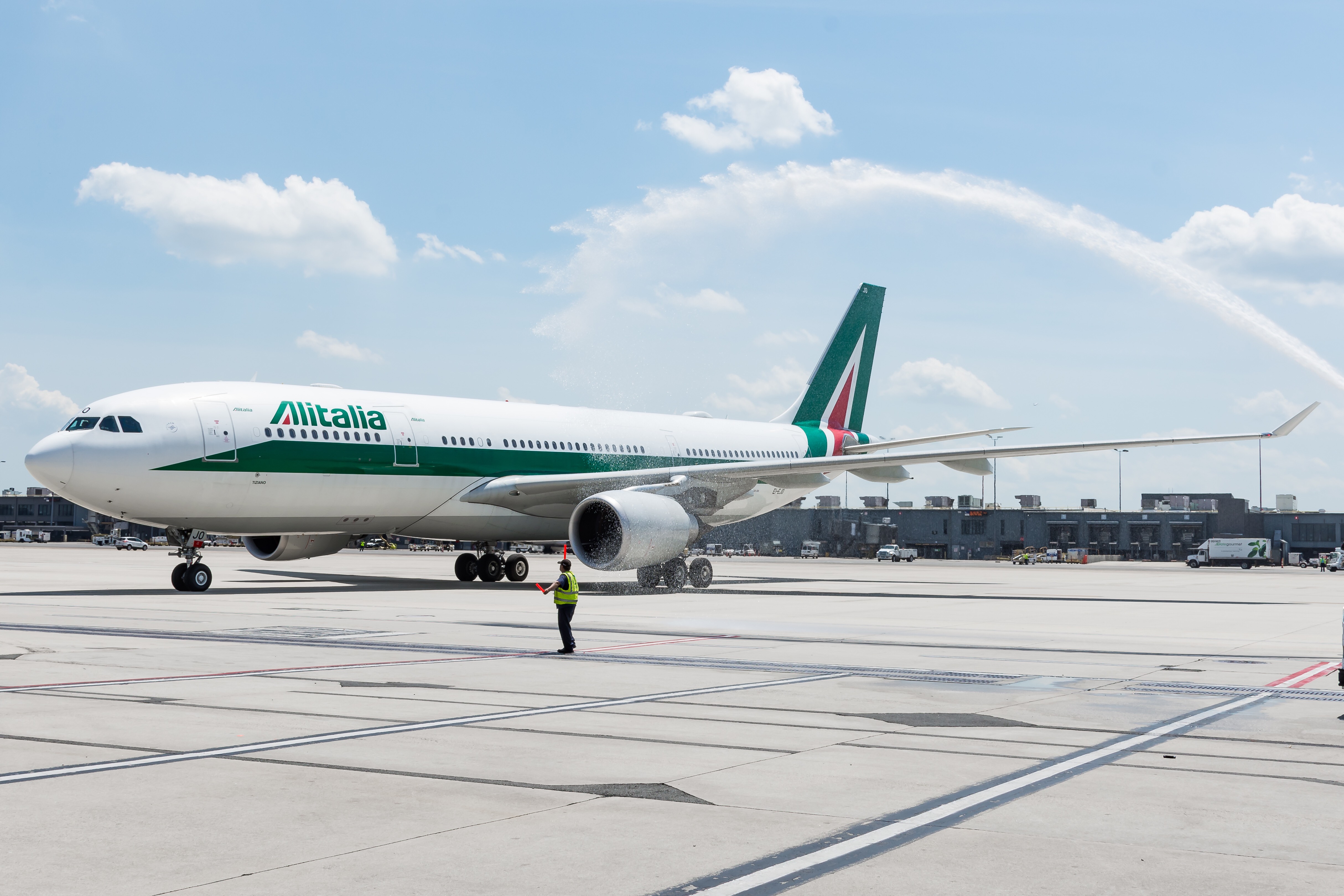 airlinegeeks.com