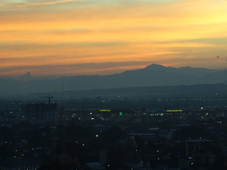 32184573275_ab38f9af82_n.jpg