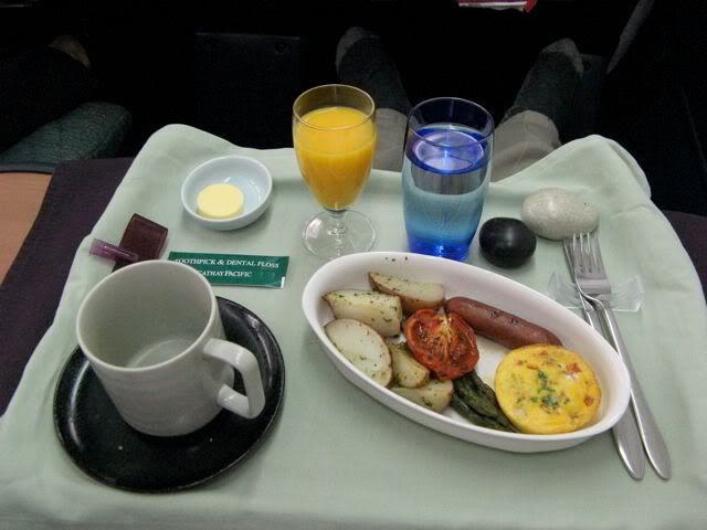 AKL-HKGBreakfast2.jpg