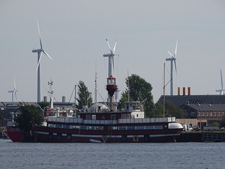 28622941533_62f6447d4b_n.jpg