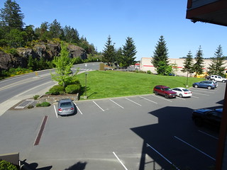27562176907_fc819796f4_n.jpg