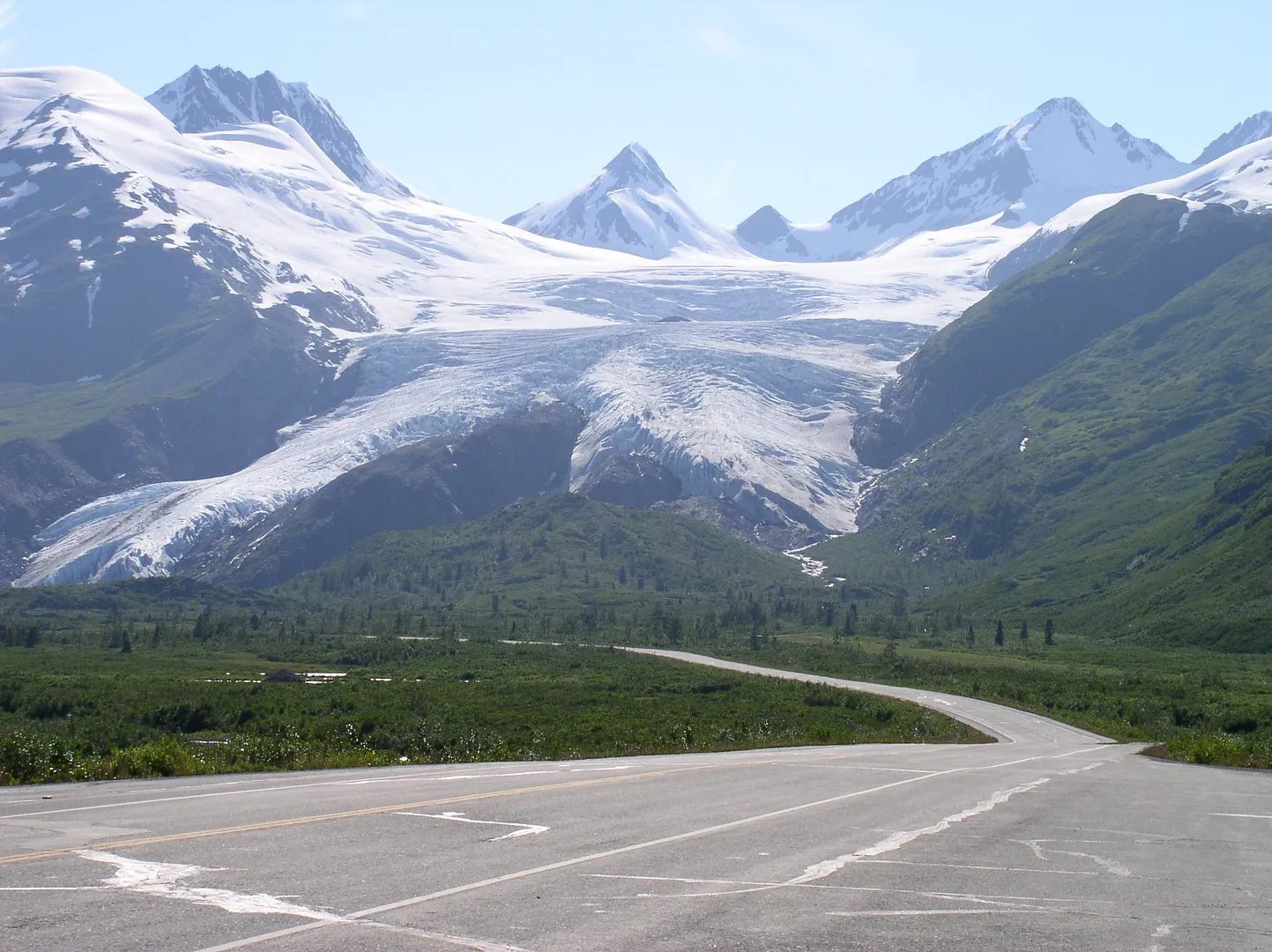 alaskatours.com