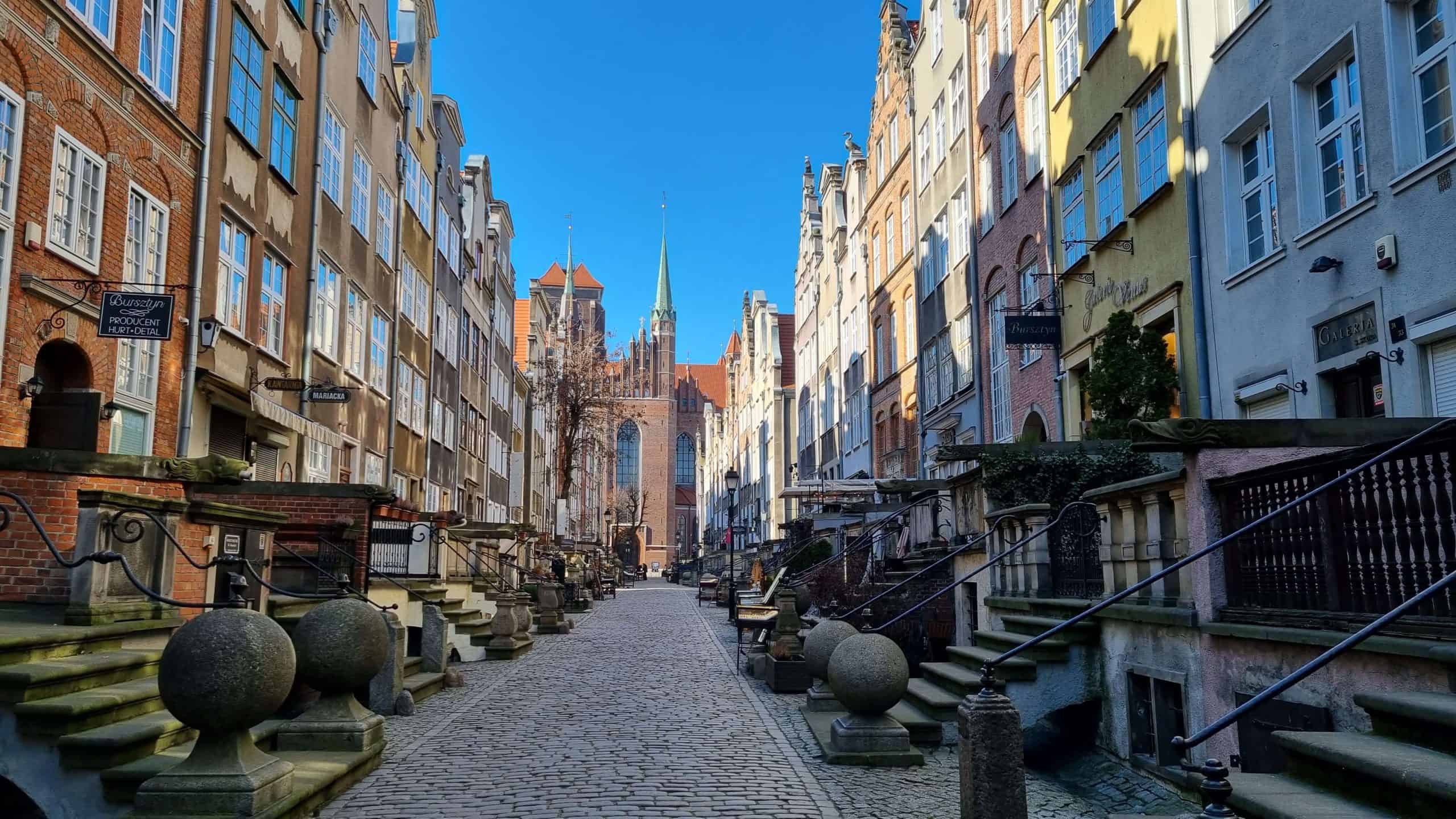 findingpoland.com