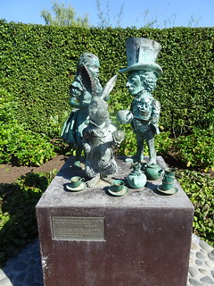 40281015663_96d95d9019_n.jpg