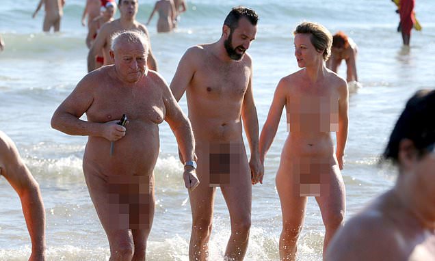 www.dailymail.co.uk