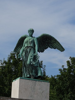 28622944083_1ebf2539e8_n.jpg