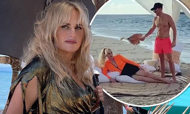 www.dailymail.co.uk
