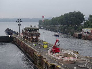 28880019944_9c764b8ff1_n.jpg