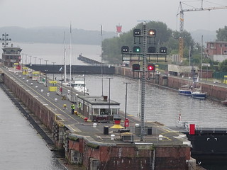 29424693031_6276177da6_n.jpg