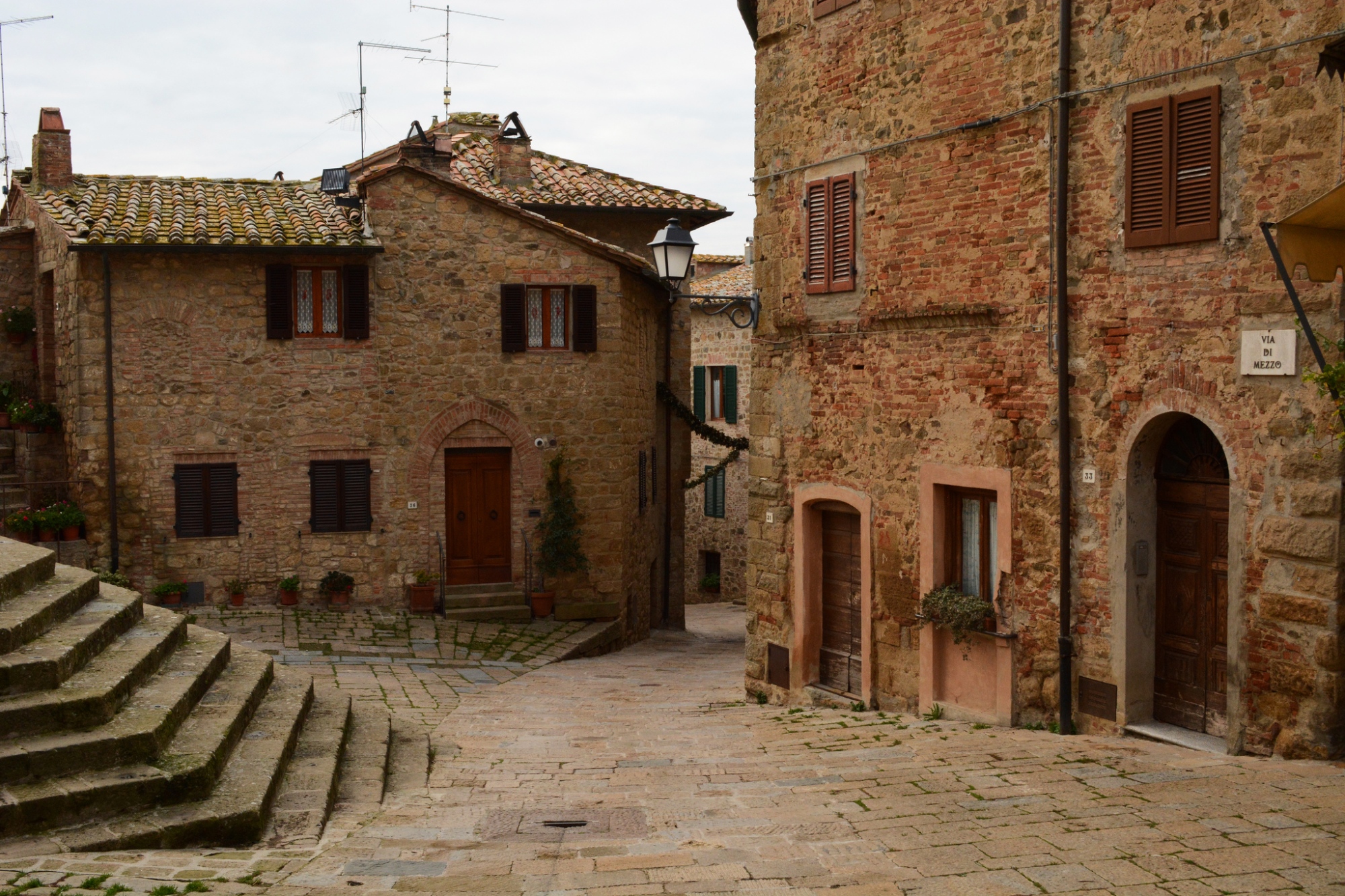 www.visittuscany.com