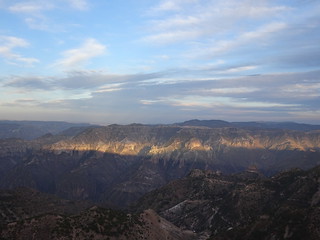 41158174785_c5908c6671_n.jpg