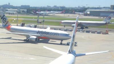 qf-fl-jetstarhkg.jpg