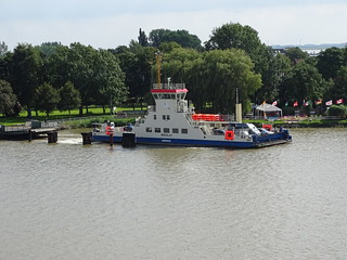 29504928875_899be13f8c_n.jpg