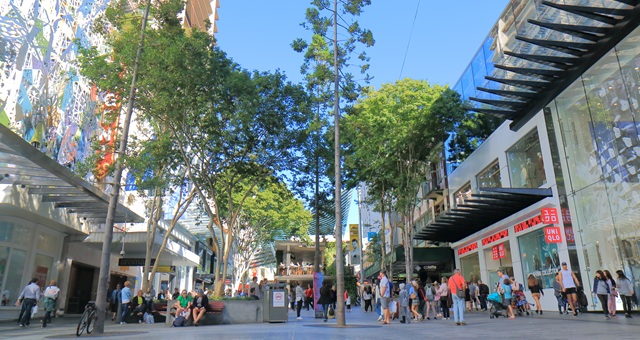 www.hotelmanagement.com.au