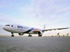 Malaysia Airlines A330 oneworld livery