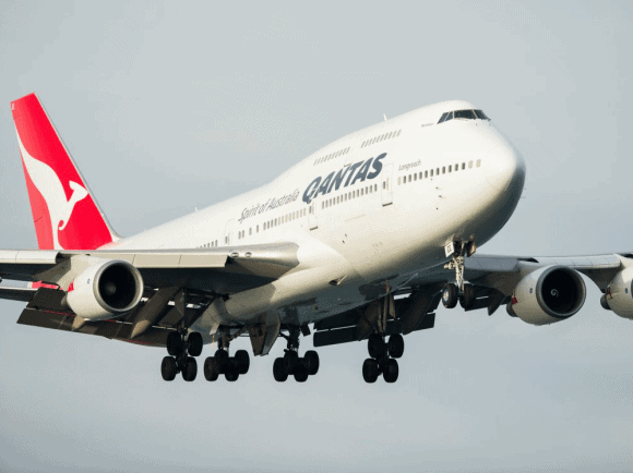 Qantas will temporarily resume flying Boeing 747s to San Francisco