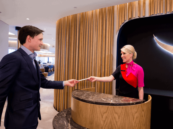 Qantas Wrongly Refuses Lounge Access Again